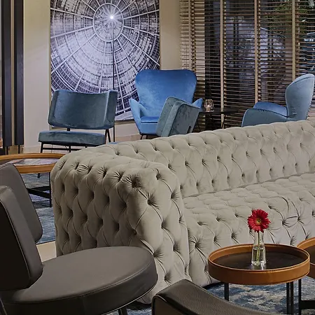 Otel Radisson Blu 4*