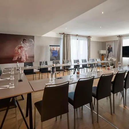 Radisson Blu Hotell 4*