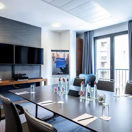 Radisson Blu מלון 4*